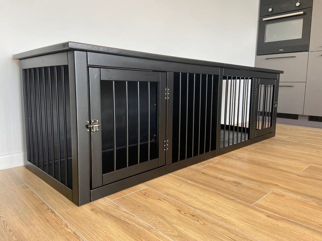 Caixa de madeira de madeira W140*D50*H50cm feito a mão do cão da porta dobro da mobília do animal de estimação do CE