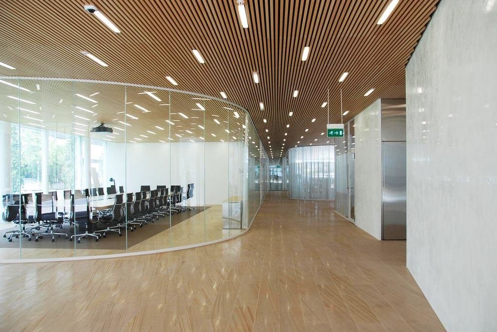 Tecto Painel de madeira Wpc Wpc Decoração do teto Wpc Tecto externo