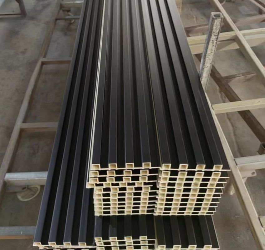 Painel de parede interior de madeira plástica de revestimento composto de parede flutuada