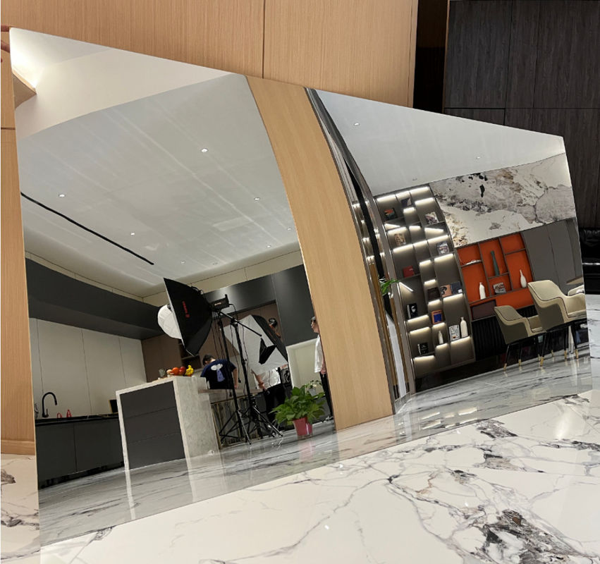 Interior Fibra de carvão de bambu Madeira Veneer Texturas metálicas Espelho sólido Painéis de parede de PVC