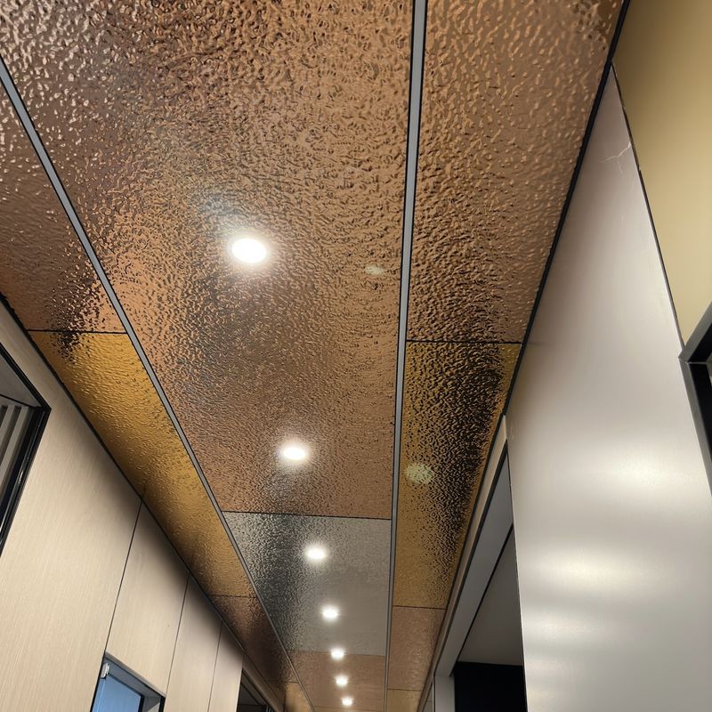 Venda a quente Painel de parede de carvão de bambu Sólido 1220 x 2800 mm Impermeável Composto de mármore grão de bambu Painel de carvão