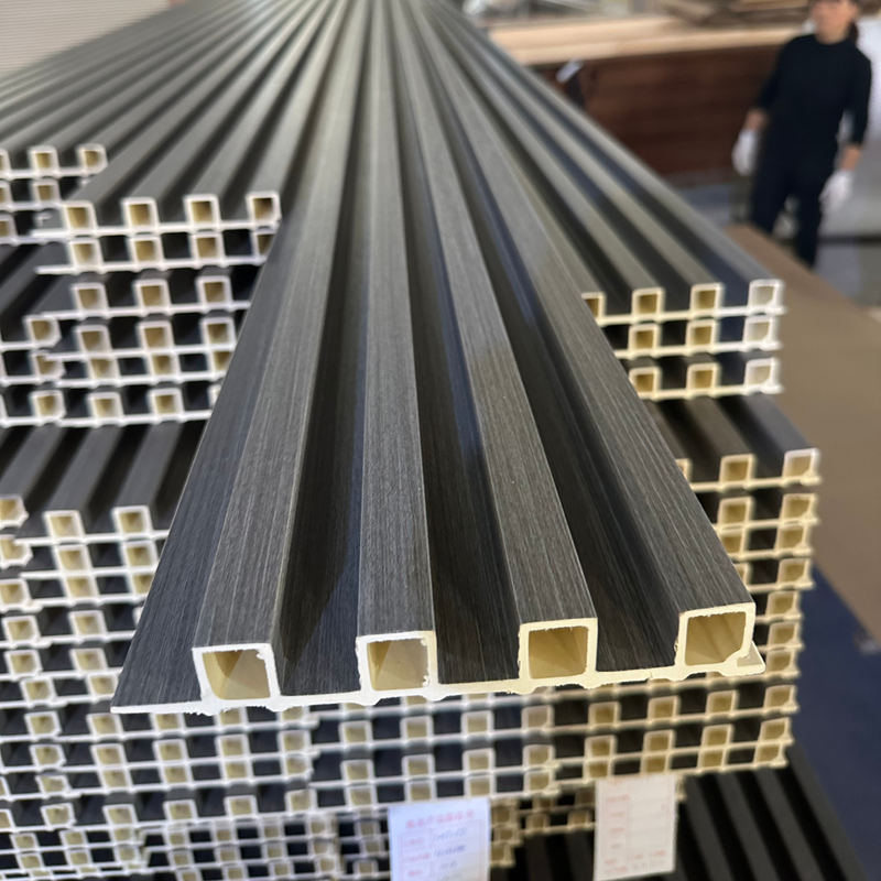 Fácil de instalar painel de parede Wpc composto de madeira revestimento externo interior o painel de parede flutado