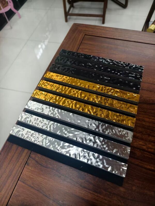 Painéis acústicos modernos de absorção de som 3D Rondão de água Grelha de laje à prova de som para estúdio de hotel