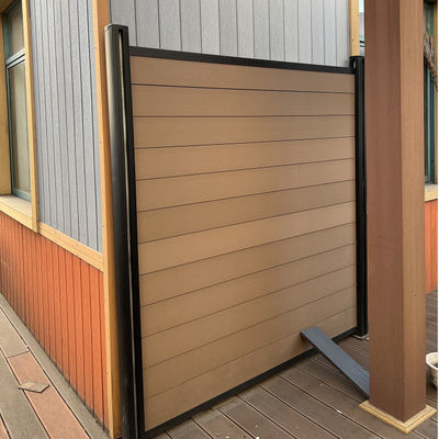 Pavilhão de jardim de madeira