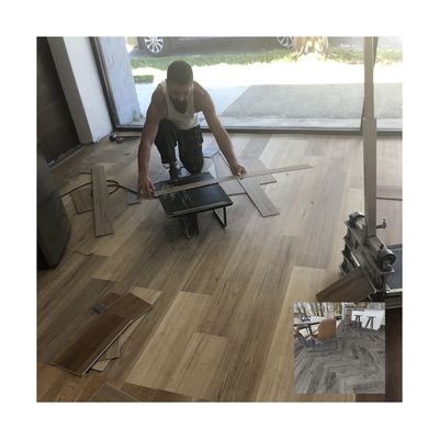 EIR madeira texturizada Herringbone Parquet flutuante luxo rígido PVC Vinil Planca SPC piso