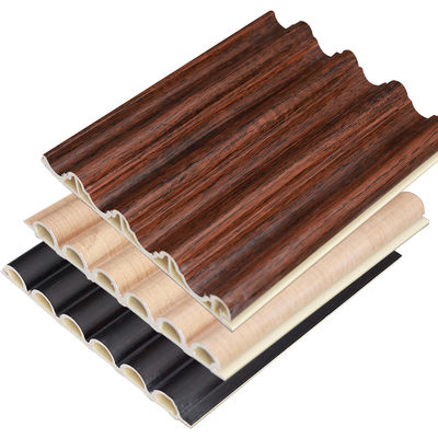 Fabrica Decoração de interiores Madeira Plástico Composito Revestimento de PVC revestimento de parede flutuado Painel de parede interior Wpc