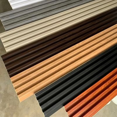 Moderno Impermeável Aço Impermeável Incêndio WPC PVC revestimento de parede de flutuado Painel de parede interior para casas Hoteis Villas Salões