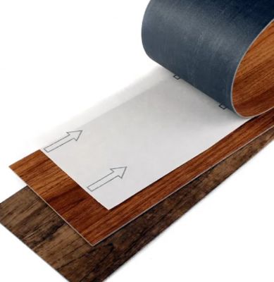 Best-Selling Vinyl resistente ao desgaste piso Lvt impermeável Peel Stick Tile Self-adhesive Plank de piso para hotéis uso interior