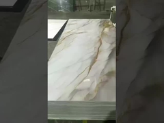 Exibição em folha de mármore UV